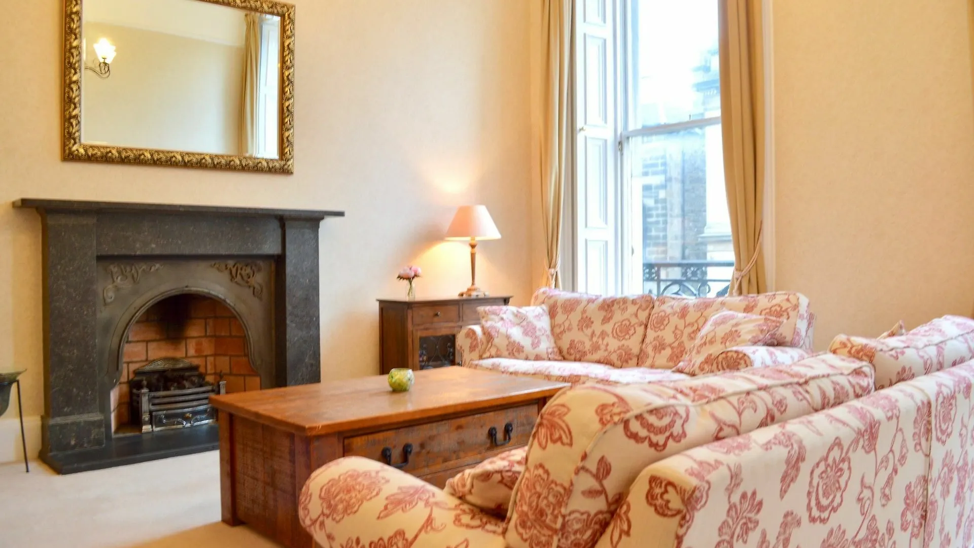 Georgian Flat In The West End Apartment Edinburgh